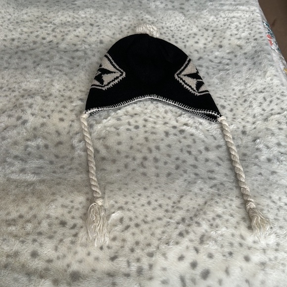 Winter hat for boys - Picture 3 of 8